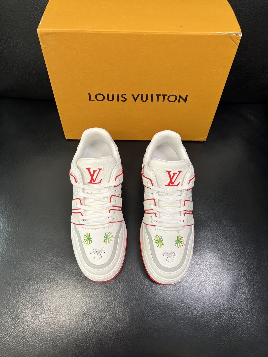 LV